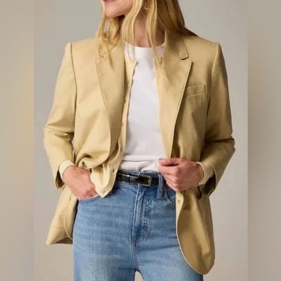 NWOT JCrew Relaxed patch-pocket blazer in cotton blend